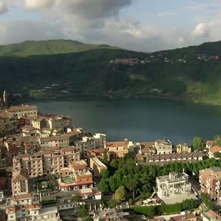 Relax Sul Lago Genzano di Roma Exterior photo